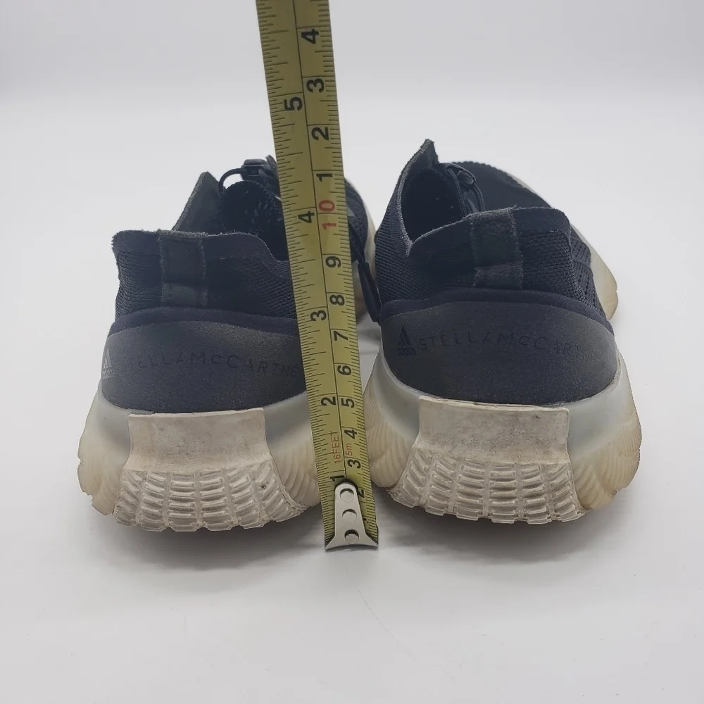 Adidas by Stella McCartney women US 7.5 black sneakers PureBoost Trainer F36389